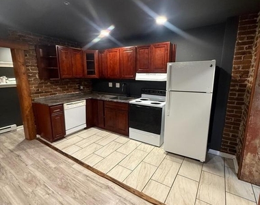 24 Marshall Avenue - Photo Thumbnail 6