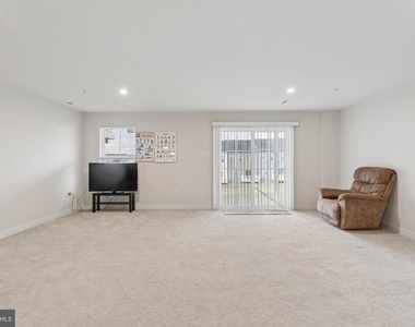 120 Arden Way - Photo Thumbnail 29