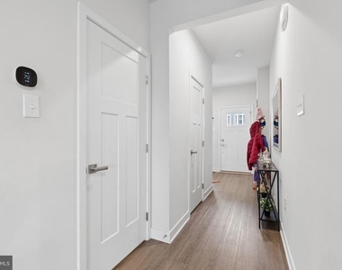120 Arden Way - Photo Thumbnail 5