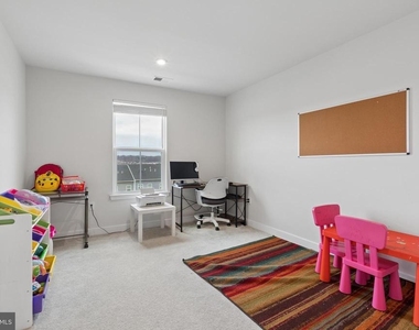 120 Arden Way - Photo Thumbnail 21