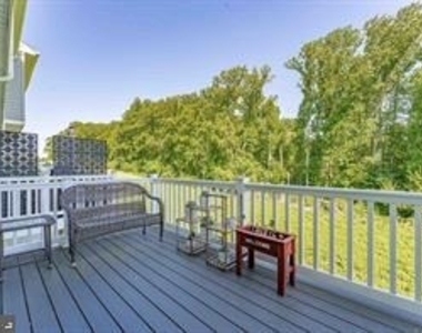 235 Hamilton Lane - Photo Thumbnail 27