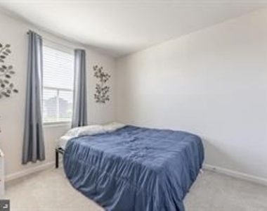 235 Hamilton Lane - Photo Thumbnail 22
