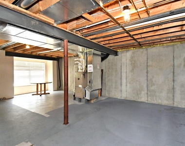 1028 Balley Drive - Photo Thumbnail 31