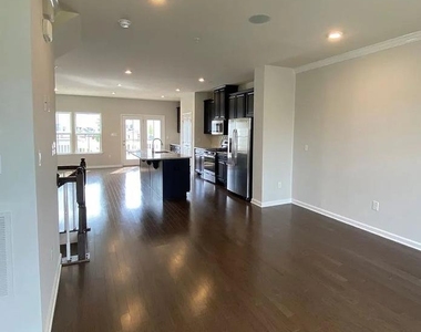 745 Quarry Point Road - Photo Thumbnail 4