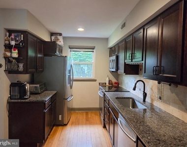 317 Astor Court - Photo Thumbnail 2