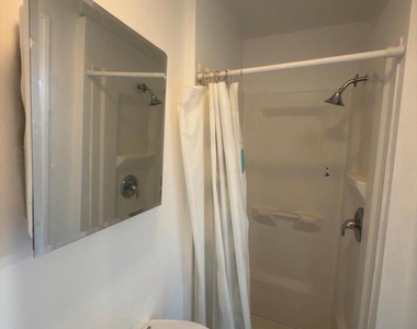 337 Franklin Street - Photo Thumbnail 9