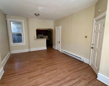 337 Franklin Street - Photo Thumbnail 2