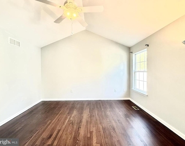 25 Canal View Drive - Photo Thumbnail 16