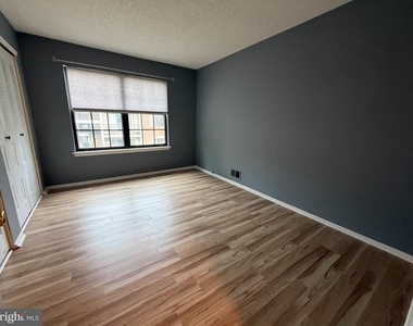 8 Joyner Court - Photo Thumbnail 6