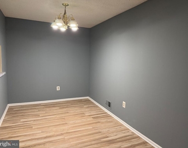 8 Joyner Court - Photo Thumbnail 1