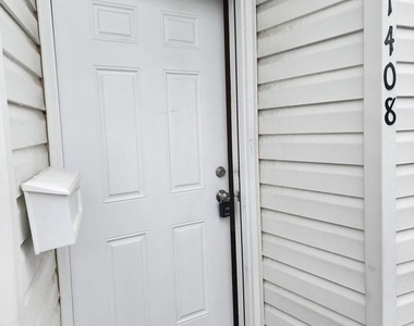 1406 S Broad Street - Photo Thumbnail 1