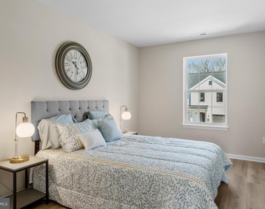 385 N Tuckahoe Road - Photo Thumbnail 17