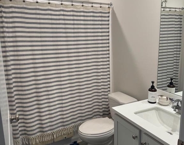 288 Macoun Way - Photo Thumbnail 12