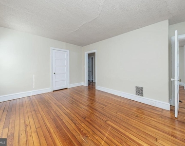 145 High Street - Photo Thumbnail 7