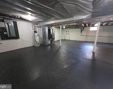 316 Hutchinson Avenue - Photo Thumbnail 17