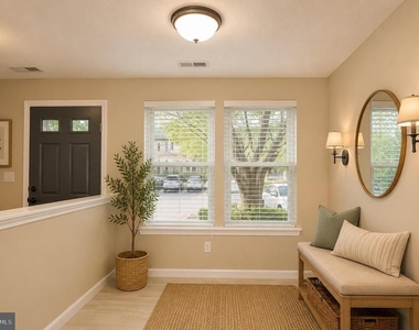 2704 Elberta Lane - Photo Thumbnail 2