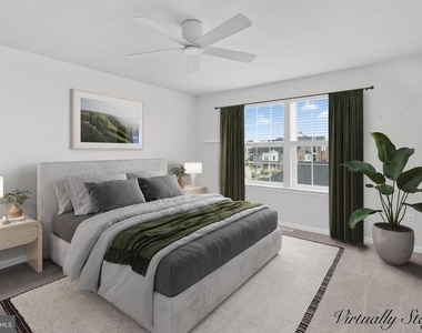 44 Marion Avenue - Photo Thumbnail 13