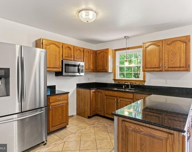 26 Princeton Place - Photo Thumbnail 2