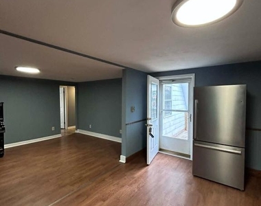 771 S Potomac Street - Photo Thumbnail 3