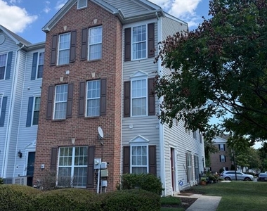 3801 Elmcrest Lane - Photo Thumbnail 1
