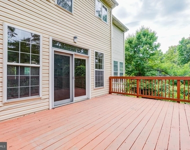 4302 Day Lily Drive - Photo Thumbnail 30