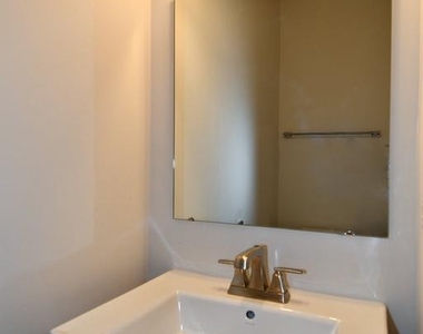 4917 Crest View Drive - Photo Thumbnail 18