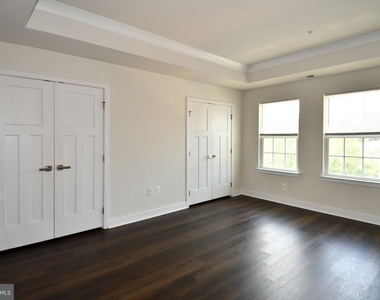 4917 Crest View Drive - Photo Thumbnail 20