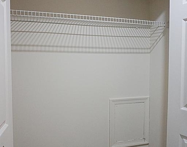 10824 Antigua Terrace - Photo Thumbnail 8