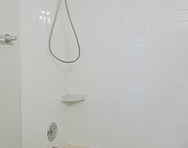 10824 Antigua Terrace - Photo Thumbnail 11