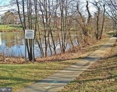 10314 Watkins Mill Drive - Photo Thumbnail 29