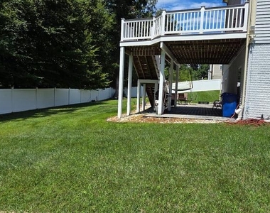 2800 Big Bear Terrace - Photo Thumbnail 18