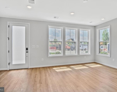 5933 Stonehenge Place - Photo Thumbnail 4