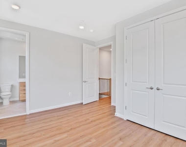5933 Stonehenge Place - Photo Thumbnail 13