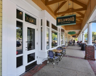 10952 Bloomingdale Drive - Photo Thumbnail 32