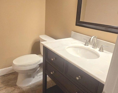 10952 Bloomingdale Drive - Photo Thumbnail 37