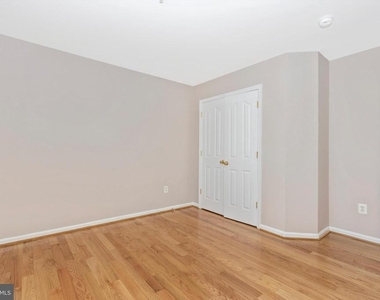 20100 Gunners Terrace - Photo Thumbnail 31