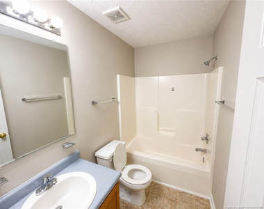 633 Winthrop Court - Photo Thumbnail 8