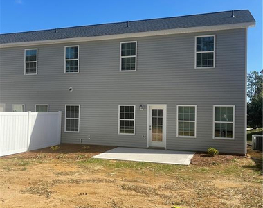217 Willborough Avenue - Photo Thumbnail 2