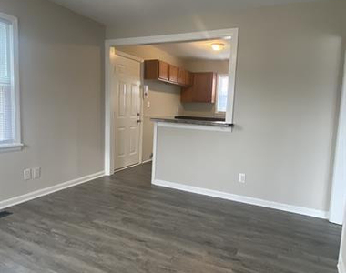 119 Calvin Street - Photo Thumbnail 3