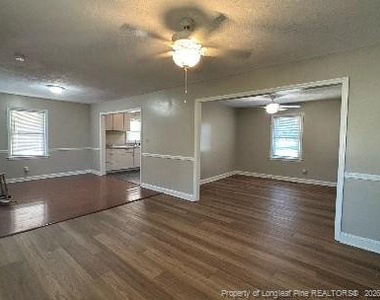 4937 Walnut Drive - Photo Thumbnail 5