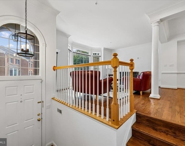 10539 Tuckerman Heights Circle - Photo Thumbnail 1