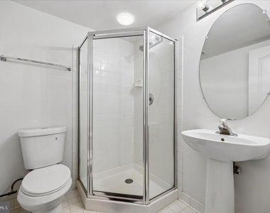 10539 Tuckerman Heights Circle - Photo Thumbnail 17