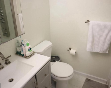 15826 Anamosa Drive - Photo Thumbnail 14