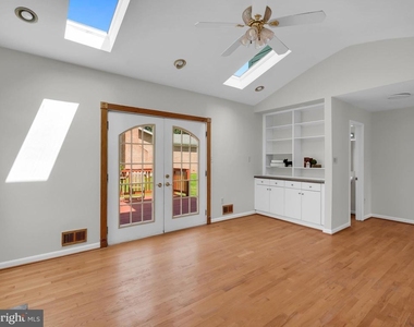 11700 Tifton Drive - Photo Thumbnail 4