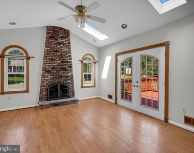 11700 Tifton Drive - Photo Thumbnail 5