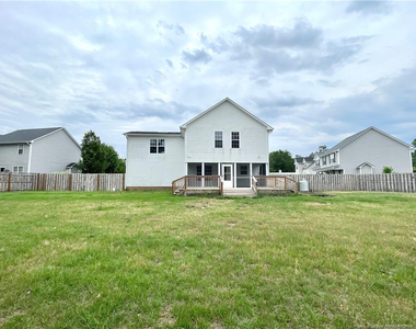 82 Essex Court - Photo Thumbnail 20