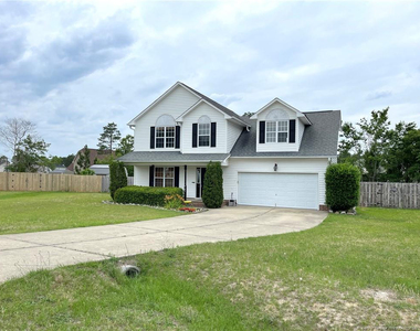 82 Essex Court - Photo Thumbnail 2