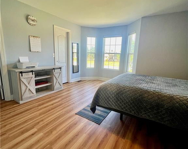 36 Abram Court - Photo Thumbnail 9