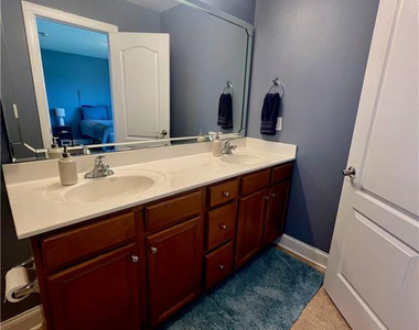 36 Abram Court - Photo Thumbnail 11