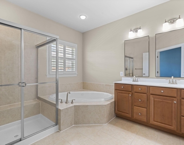 10512 Old Ellicott Circle - Photo Thumbnail 25